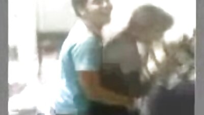 Das Mädchen fesselte sexfilme online gratis den Kerl und gab ihm einen schönen Kuss