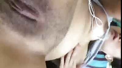 Nachbar brauchte ein Kondom, online videothek pornos um eine junge Brustwarze zu küssen