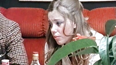 Ein schwarzer Mann sexfilme kostenlos online gucken mit einem großen Mitglied ging scharf an einem weißen Studenten vorbei