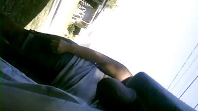 Einmal alle sechs Monate, manchmal öfter, schließt er mit seinem großen Penis Mund sexvideos kostenlos online und Arsch einer schönen Brünette