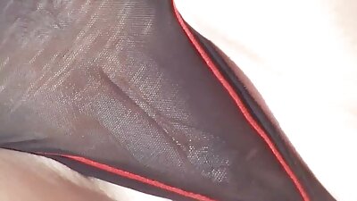 Schlanke Blondine mit einem kleinen Esel stattete seine Freundin mit Küssen pornos kostenlos anschauen ohne anmeldung und rotzigem Blowjob aus