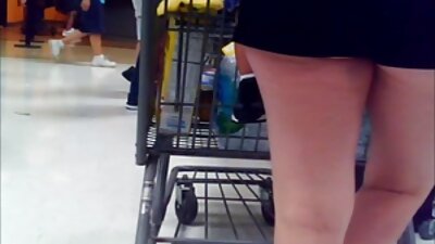 Geile Brünette mit pornos kostenlos streamen Haaren masturbiert den Arschdildo